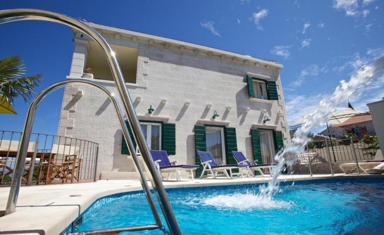 Villa Angelina Supetar Mirce Exterior foto