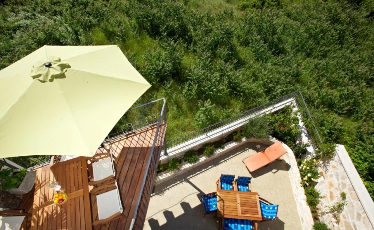 Villa Angelina Supetar Mirce Exterior foto